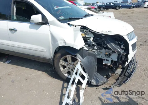 2012 Chevrolet Traverse 2Lt z USA, uszkodzony, nr VIN 1GNKRJED5CJ312613